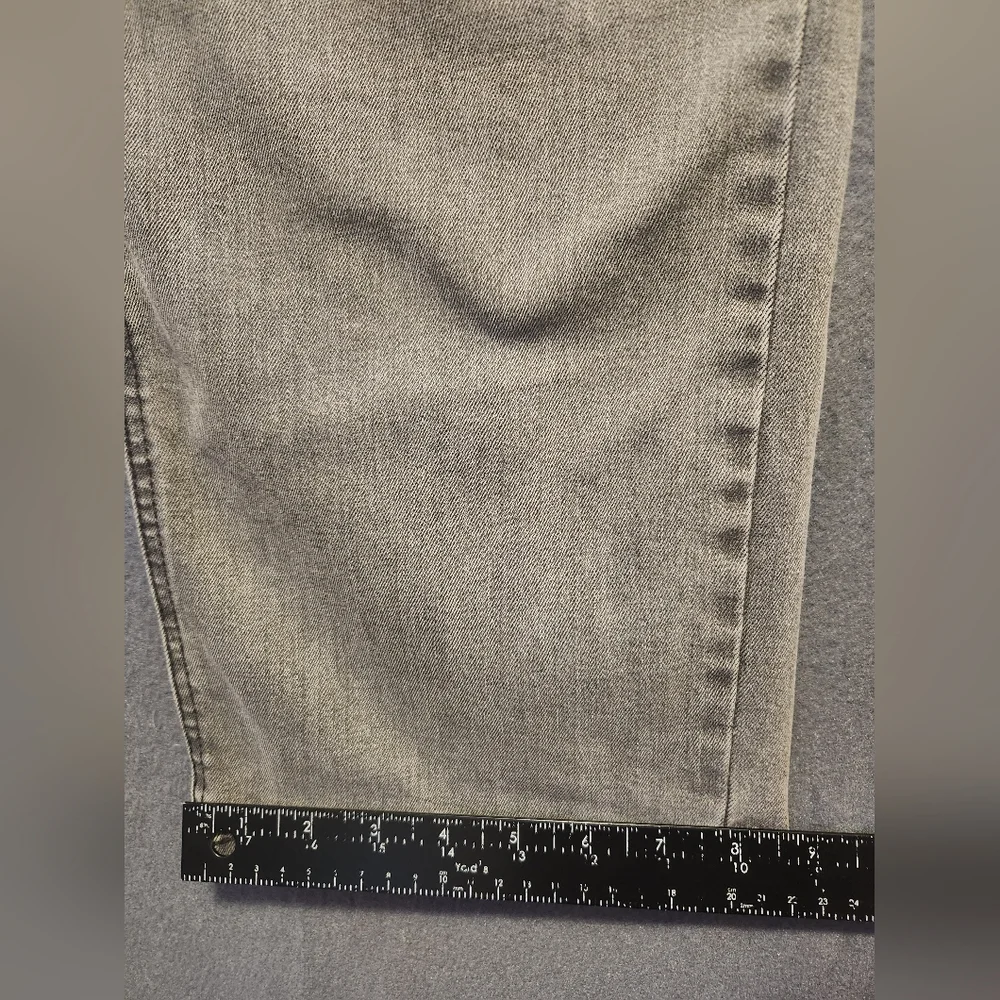 Levis Size 40x30 Gray